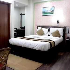 Alpine & Hotel Katmandou